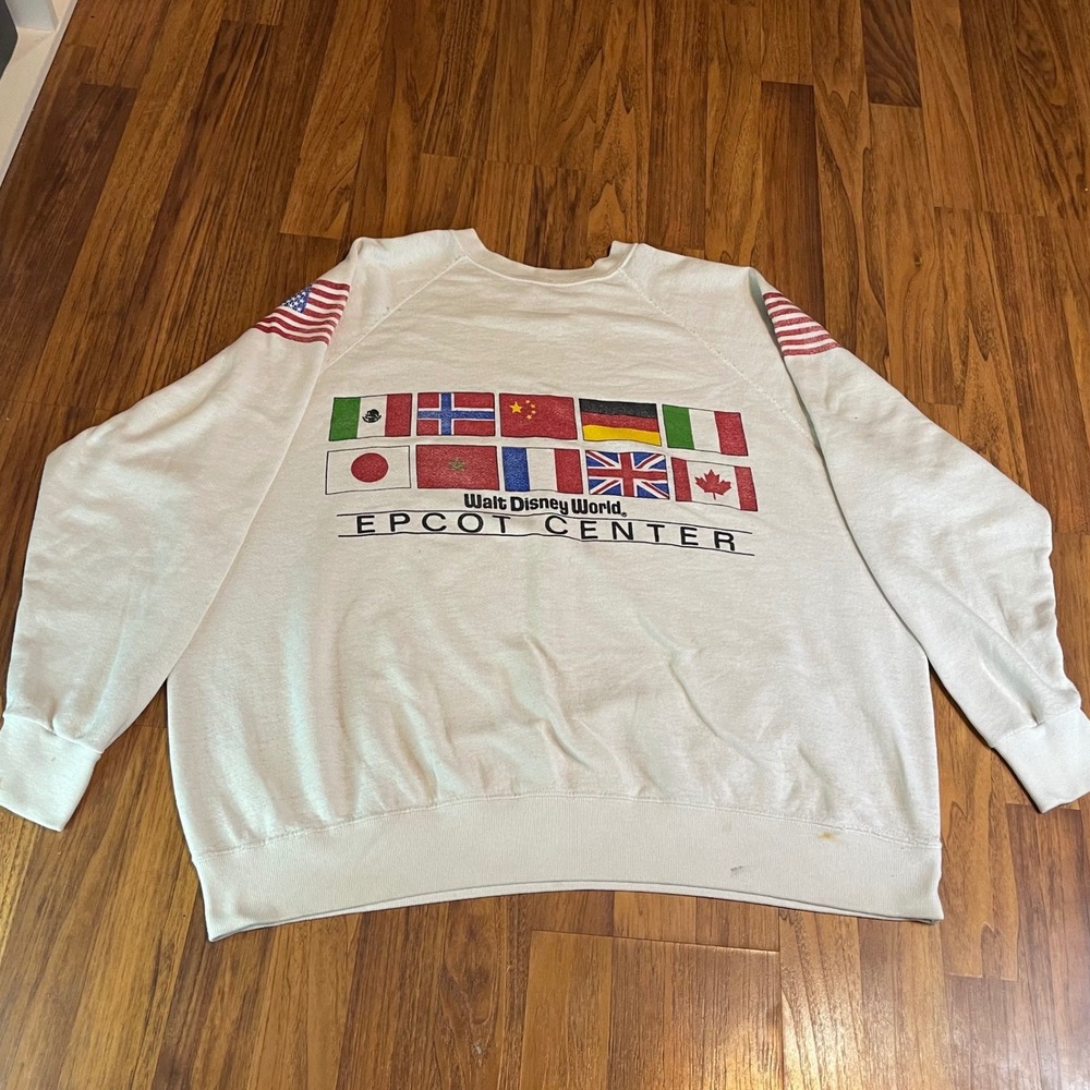 Vintage Disney World EPCOT Center Sweatshirt XXXL World Showcase Flags White USA
